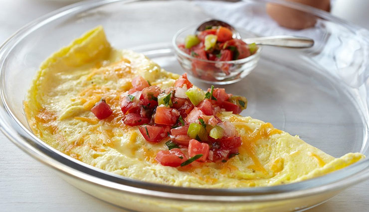 इस तरह बनाए 'मैक्सिकन ऑमलेट', बना देगा नाश्ते को स्वाद से भरपूर #Recipe