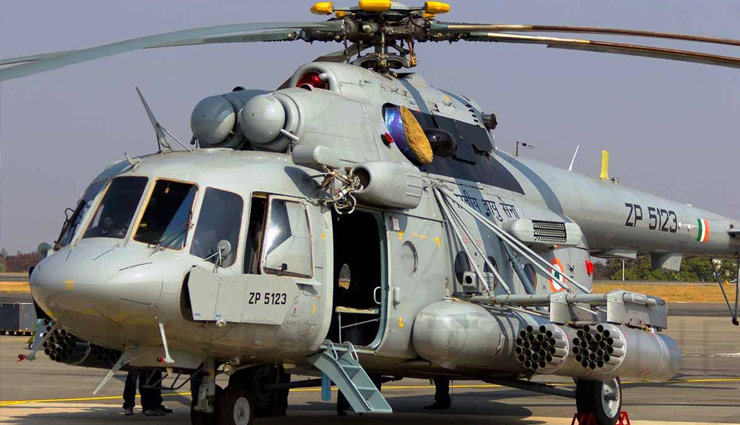 CDS हेलिकॉप्टर क्रैश: भारतीय वायुसेना के भरोसेमंद Mi-17V5 हेलीकाप्टर में सवार थे बिपिन रावत, जानिए इस चॉपर के बारे में 