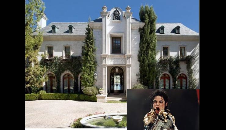 hollywood,taylor swift,jennifer lopez,priyanka chopra,nick jonas,beverly hills,eddie murphy,adele