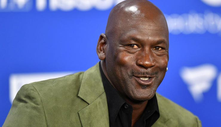 weird news,weird incident,weird shoes,michael jordan,weird sneakers