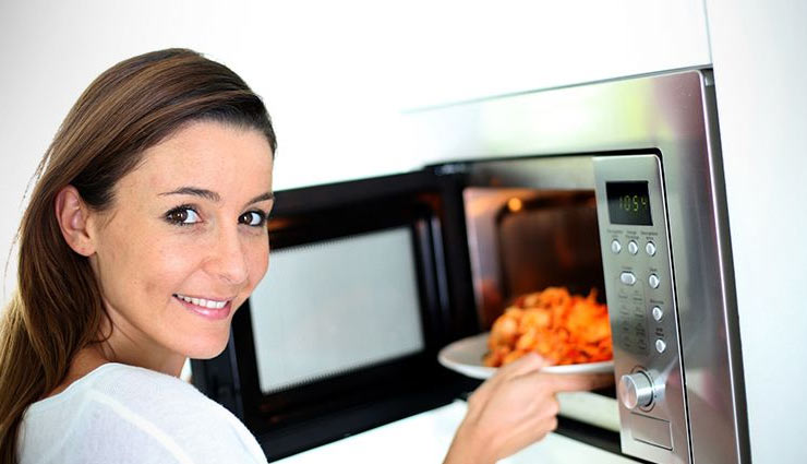 items which makes kitchen life easy,kitchen tips,items for fast work in kitchen,microwave,vegetable cutter,mixer,grinder,blender household tips,kitchen tips,household items,kitchen items