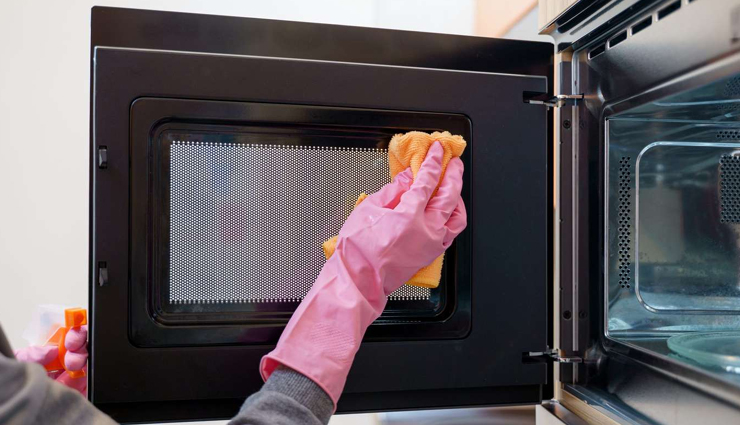 बड़े काम के हैं नींबू के छिलके, फेंकने से पहले इस तरह करें इनका उपयोग lemon peel benefits,uses of lemon peel,advantages of using lemon peel,lemon rind applications,health benefits of lemon zest,culinary uses for lemon peel,natural remedies with lemon peel