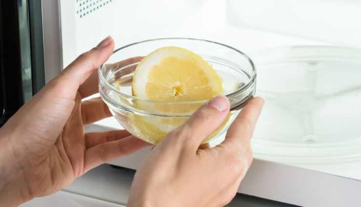 microwave cleaning hacks,easy tips for cleaning microwave,sparkling appliance cleaning guide,effortless microwave cleaning methods,simple ways to clean a microwave,microwave cleaning tricks for beginners,quick and effective microwave cleaning tips,how to clean microwave easily at home,best practices for sparkling microwave,diy microwave cleaning solutions,microwave stain removal,natural microwave cleaners,cleaning solutions for microwave,microwave interior cleaning tips,microwave deodorizing hacks,eco-friendly microwave cleaning,quick microwave cleaning methods,steam cleaning microwave,vinegar steam for microwave,microwave hygiene tips