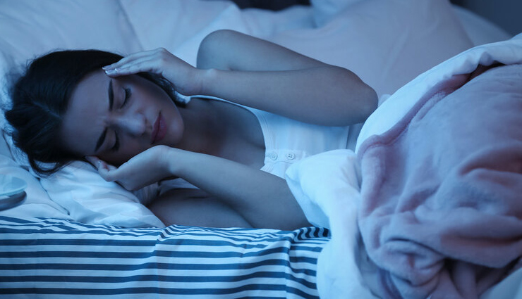 feverfew health benefits,natural remedies with feverfew,feverfew for migraines and headaches,anti-inflammatory properties of feverfew,feverfew and skin care,feverfew for menstrual issues,feverfew and arthritis relief,feverfew and cancer research,how to use feverfew effectively,feverfew dosage and safety