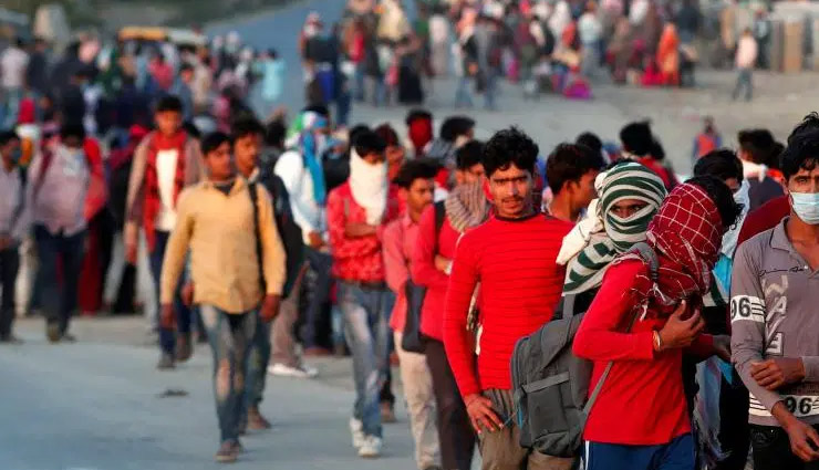 कोरोना के बढ़ते कदम, प्रवासी मजदूरों के साथ गांवों में पहुंचा वायरस