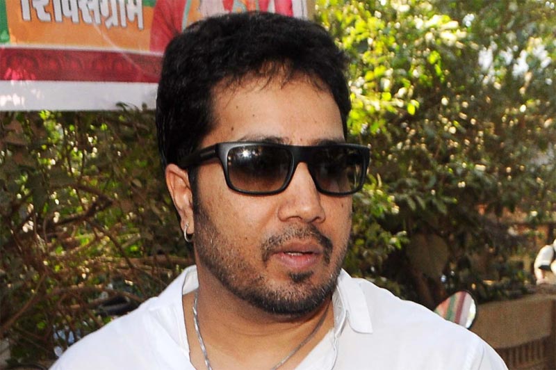 नाबालिग ने लगाया सिंगर मीका सिंह पर यौन शोषण का आरोप, गिरफ्तार mika singh,singer mika singh,sexual misconduct,dubai,arrest