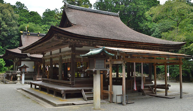 japan,beautiful shrines to visit in japan,japan travel,japan tourism,tourist places in japan,japan travel,places to visit in japan,holidays,travel guide