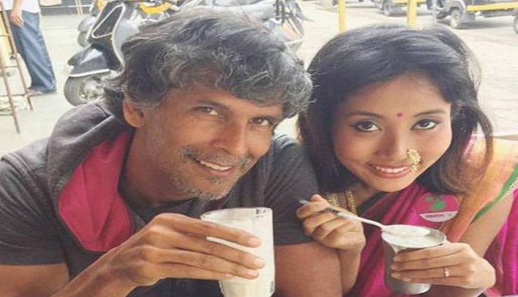 52 साल के मिलिंद करने जा रहे है अपने से 23 साल छोटी GF से शादी