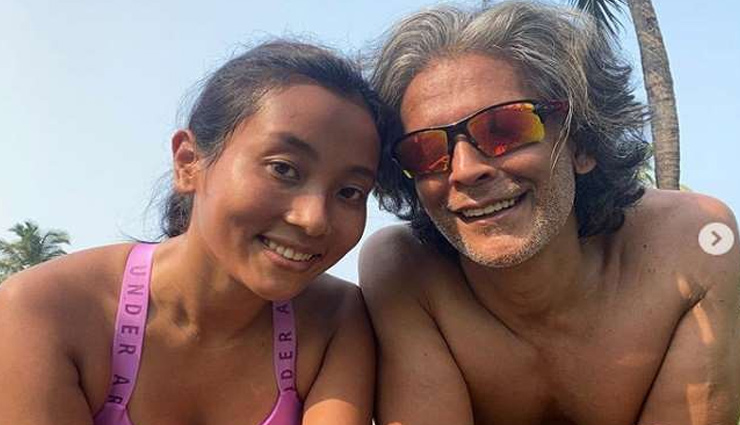PHOTOS: 55 साल के हुए Milind Soman, बर्थडे पर शेयर की न्यूड फोटो