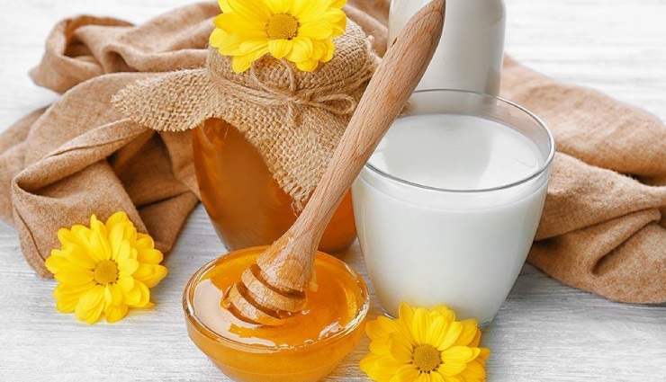 at-home facial tips,oily skin facial,facial for oily skin,skincare for oily skin,minimize pores,acne prevention,facial massage benefits,how to do facial at home,reduce wrinkles,skin cleansing tips,facial preparation for oily skin