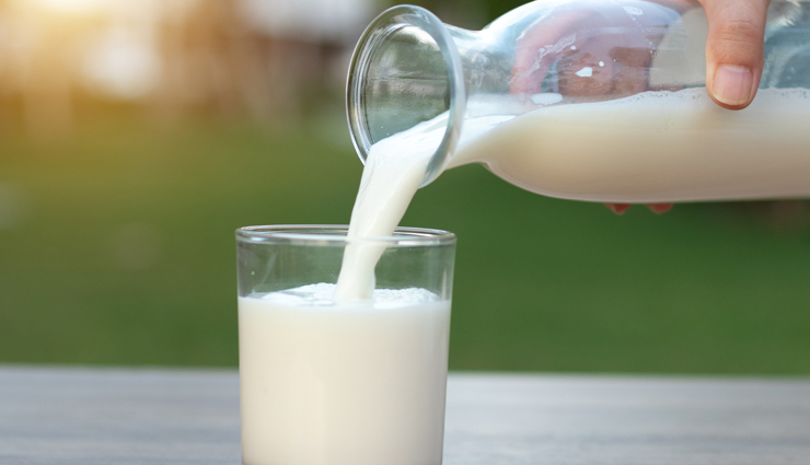 milk benefits for skin,milk for hair,milk skin care,milk hair care,milk for glowing skin,milk for hair growth,milk for skin hydration,milk for healthy hair,milk beauty treatment,natural skin remedies,milk for moisturizing,milk for silky hair,milk for skin rejuvenation,milk for acne,milk for hair nourishment