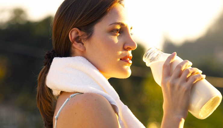 10 Health Benefits of Drinking Milk on Regular Basis