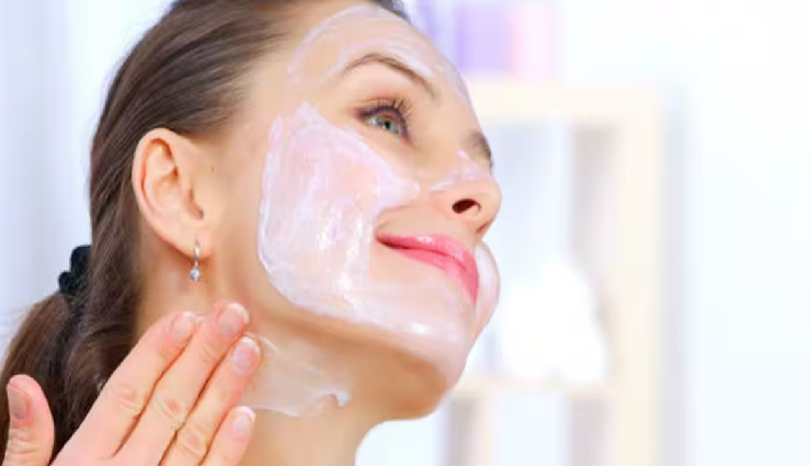 milk for skin,milk for hair,diy milk beauty treatments,milk face mask,milk hair mask,natural skin care,natural hair care,milk bath benefits,homemade milk treatments,milk for moisturizing,milk for hair growth