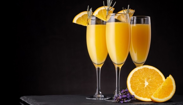 Recipe- Make Holiday Mimosa For Chistmas Party
