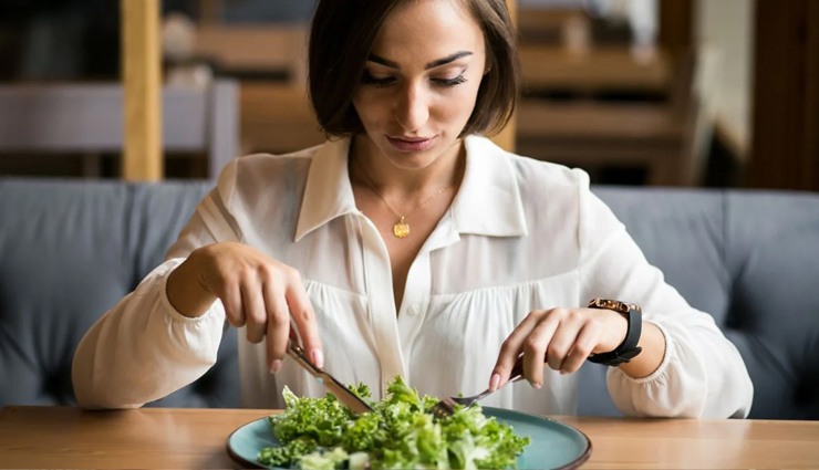 weird weight loss tips,unconventional weight loss strategies,effective unusual weight loss methods,cold showers weight loss benefits,laughter and weight loss,chewing gum for appetite control,mindful eating for weight loss,scent of apples and appetite suppression,unique weight loss tips that work,quirky weight loss techniques,weight loss through cold exposure,benefits of laughter for weight management,how chewing gum aids weight loss,mindful eating and weight control,reducing cravings with scents