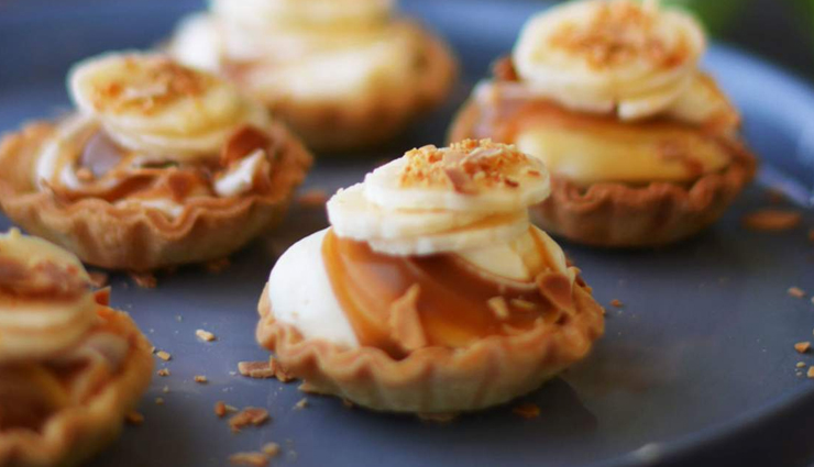 mini banoffee pies,mini banoffee pies recipes,pie recipes,easy recipes,hunger struck,food