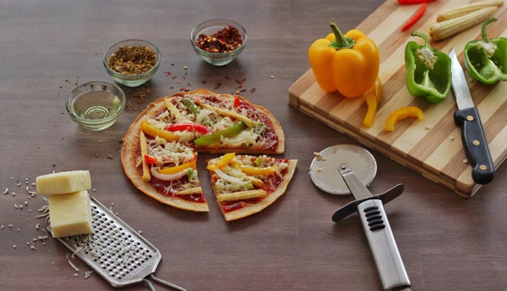 संडे स्पेशल में आजमाए मिनी सूजी पिज़्ज़ा, ब्रेकफास्ट का बेहतरीन ऑप्शन #Recipe 