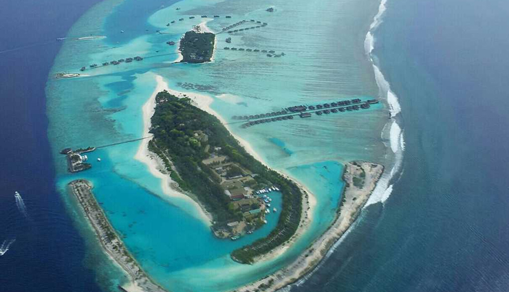 lakshadweep,honeymoon destination in lakshadweep,lakshadweep travel,holidays in lakshadweep,agatti island,bangaram island,kadmat island,minicoy island,kavaratti island,travel,holidays,travel guide