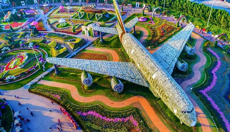 dubai family attractions,family-friendly places in dubai,best places to visit in dubai with family,family vacations in dubai,dubai tourist spots for families,top family destinations in dubai,family-friendly activities in dubai,dubai with kids,family travel in dubai,must-visit places in dubai for families