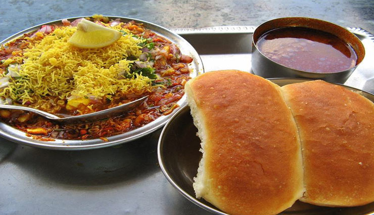 recipe misal pav,mumbai misal pav,recipe,misal pav ,मिसल पाव रेसिपी, मुंबई मिसल पाव, रेसिपी, मुंबई रेसिपी  