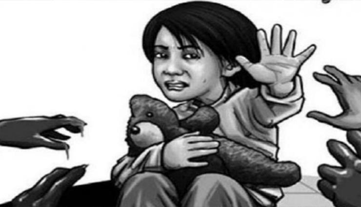 इंसानियत फिर हुई शर्मसार, खून से लथपथ मिली चार साल की बच्ची, वकील बोले - नहीं लड़ेंगे दुष्कर्मी का केस