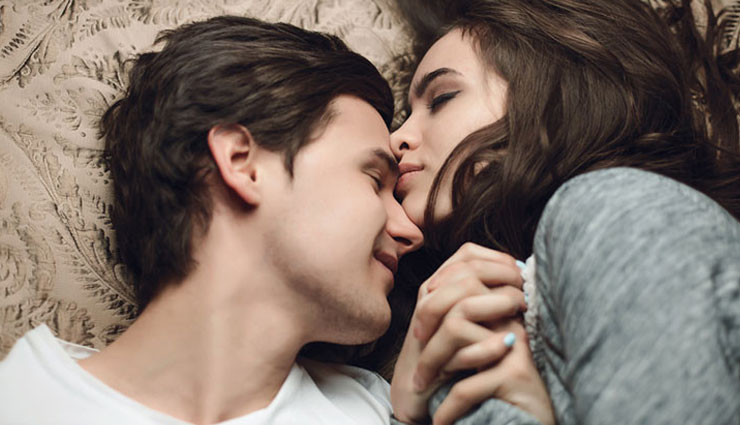 5 Things Every Man Hate About Missionary Sex Position