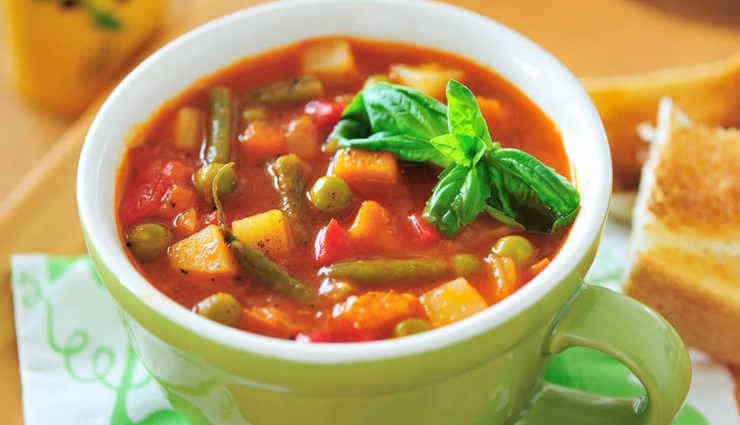 सर्दियों में लें स्वाद और सेहत से भरपूर मिक्स वेजीटेबल सूप का स्वाद #Recipe 