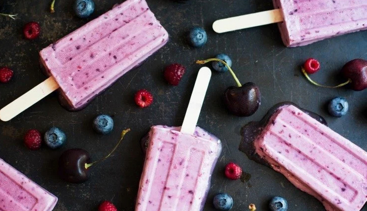 mixed berry popsicles,mixed berry popsicles recipe,hunger struck,food