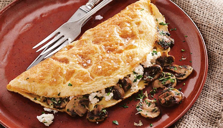 मॉनसून स्पेशल में बनाने मिक्स्ड ऑमलेट, स्वाद और सेहत का संगम #Recipe 