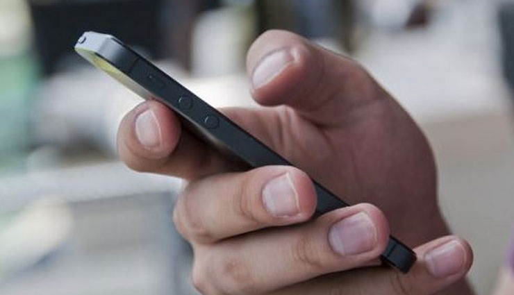 Bihar State government bans mobile phones at high-level meetings