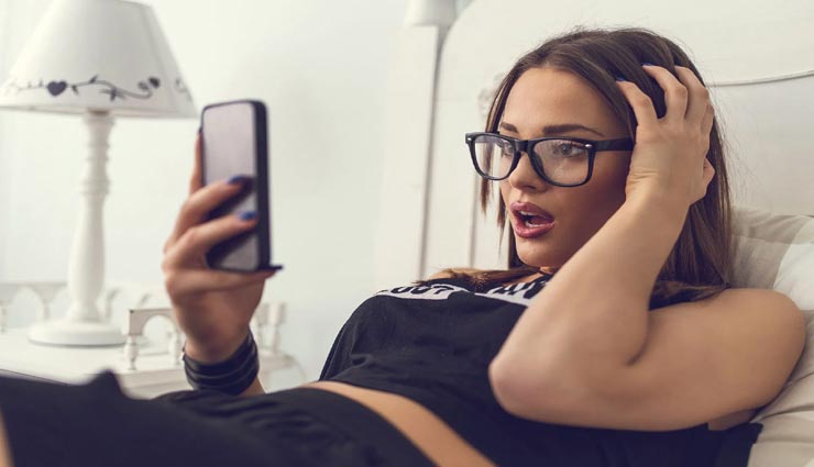 weird news,weird report,weird information,porn on mobile,india on top to watch porn