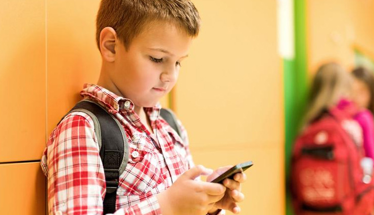 mobile,laptop,child,child care tips,Health tips,Health,child health care tips