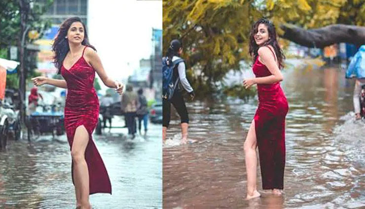 patna,flood,model,aditi singh,photo shoot,viral,pictures,viral pics,news,news in hindi ,पटना,मूसलाधार बारिश,बाढ़