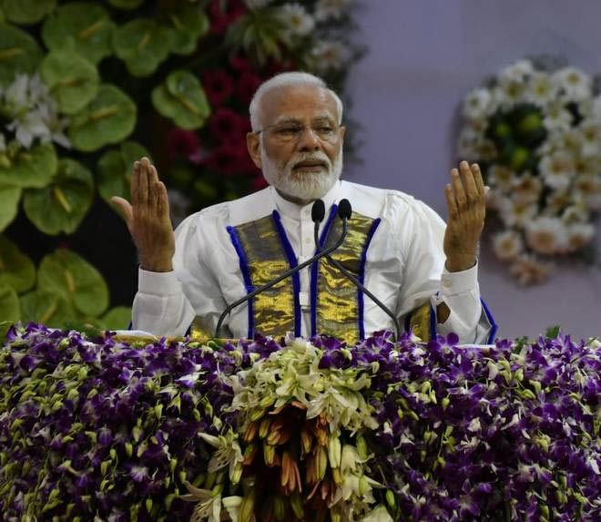 gandhi jayanti,pm narendra modi pays tribute to mahatma gandhi,mahatma gandhi 150th birth anniversary,mahatma gandhi