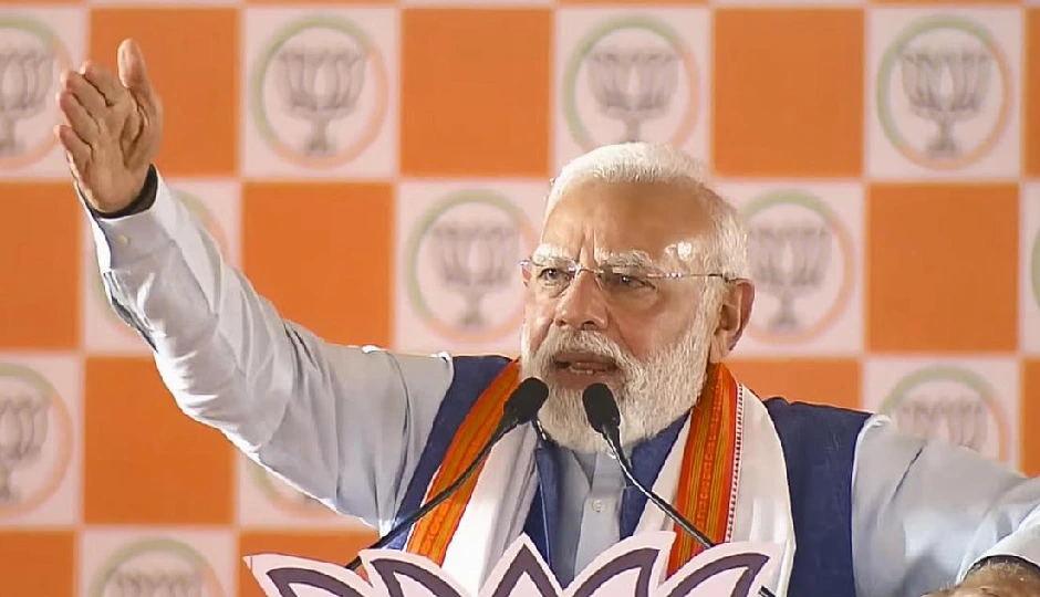 पिता का नाम लेने में शर्म क्यों? पीएम मोदी का तेजस्वी यादव पर तीखा प्रहार, आरजेडी-कांग्रेस गठबंधन पर भी साधा निशाना