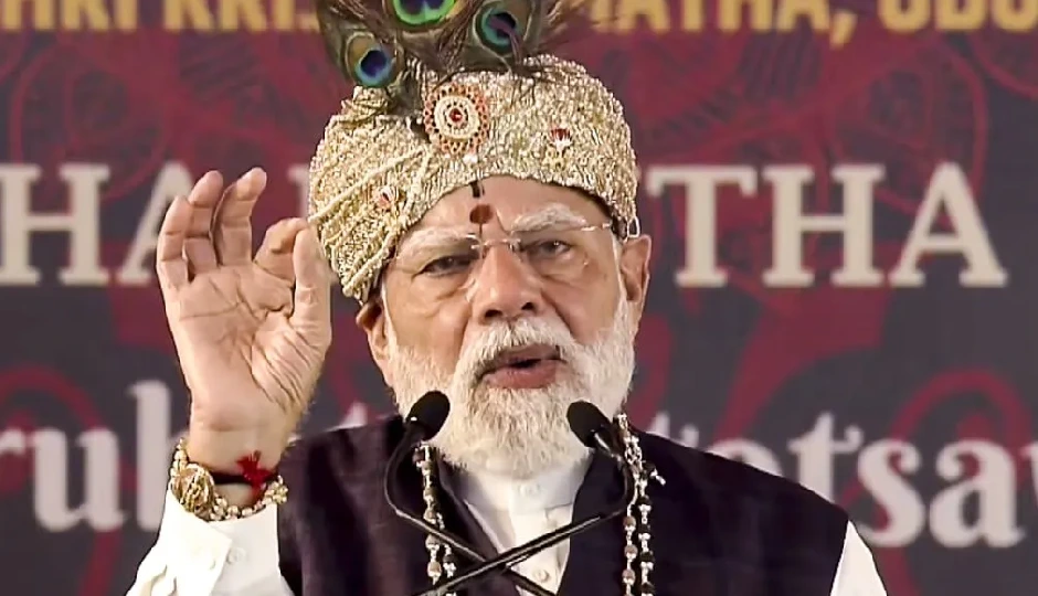 कर्नाटक के उडुपी में गरजे पीएम मोदी- 'नया भारत नहीं झुकता', दुश्मनों को दी सुदर्शन चक्र की चेतावनी