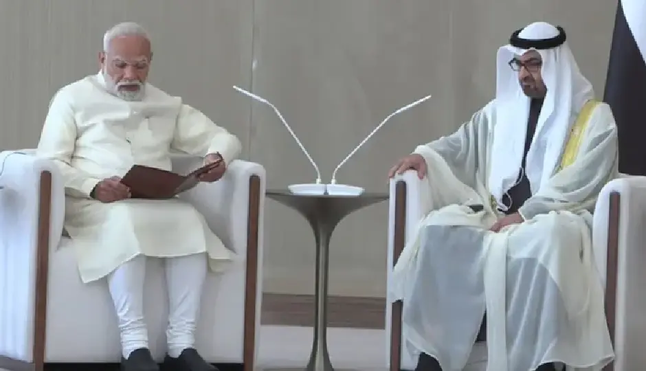 होर्मुज को खुला और निर्बाध रखना सामूहिक जिम्मेदारी: UAE में द्विपक्षीय वार्ता के दौरान पीएम मोदी का संदेश