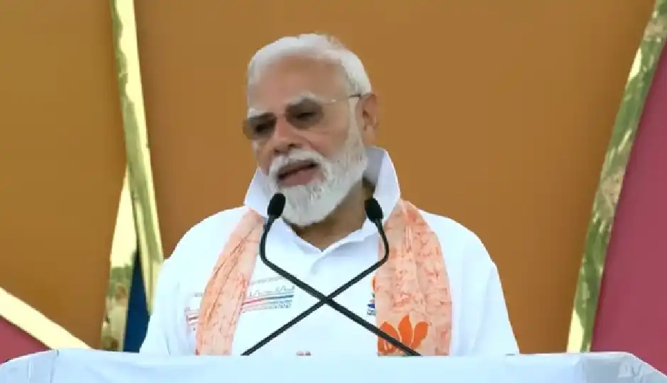 ‘योग दुनिया का सबसे बड़ा कम्युनिटी सेलिब्रेशन बन चुका है’, अंतरराष्ट्रीय योग दिवस पर पीएम मोदी ने दिया स्वास्थ्य और संतुलन का संदेश