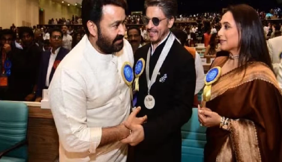 मोहनलाल और शाहरुख का नेशनल अवॉर्ड्स पर ‘आईकॉनिक’ मिलन, रानी मुखर्जी ने साझा किया खूबसूरत पल