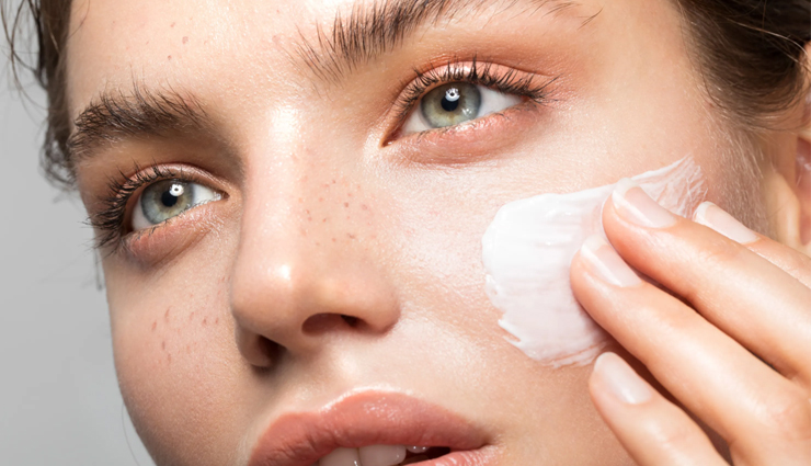 clogged skin pores,causes for clogged skin pores,clogged skin pores treatment,skin treatment,skin care tips,skin beauty,skin care