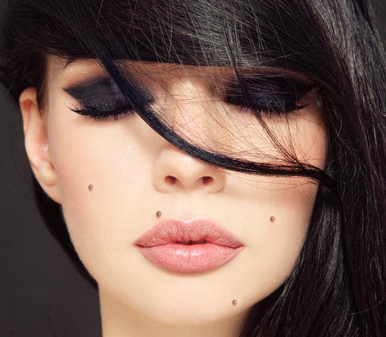 moles,moles indication,moles on female body,mole on male body