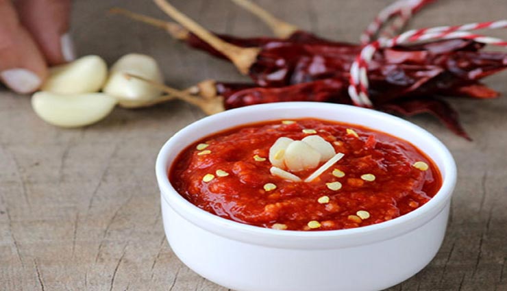 घर पर ही मिलेगा बाजार जैसी मोमोज की चटनी का स्वाद #Recipe