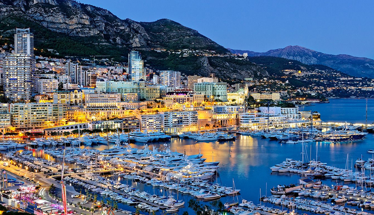 one-day foreign trip,complete your trip in a day,travel to multiple countries in one day,quick international tour,choose from 8 countries for a one-day trip,short international getaway,whirlwind tour of 8 countries in a day,explore multiple destinations in 24 hours,one-day itinerary for international travel,fast-paced travel experience in 8 countries