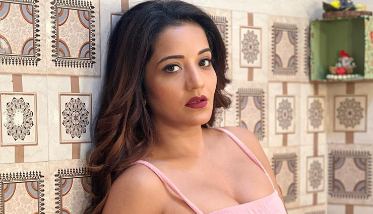 monalisa,monalisa news in hindi,monalisa hot photos viral,monalisa  hot photos viral on internet,monalisa