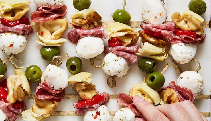 6 Delicious Monday Night Party Dinner Recipes to Wow Your Guests