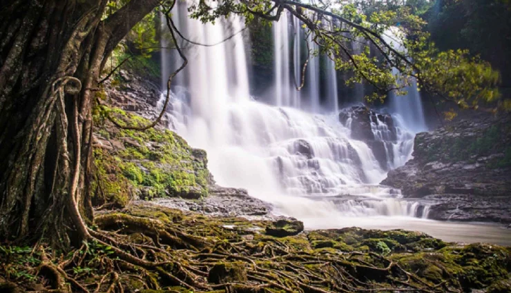 cambodia travel guide,top places to visit in cambodia,things to do in cambodia,cambodia tourism,best time to visit cambodia,cambodia temples,southeast asia destinations,angkor wat,cambodia itinerary,cultural heritage of cambodia,cambodia vacation,cambodia backpacking,cambodia beaches,travel to cambodia