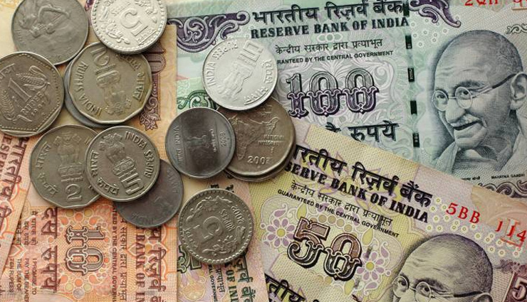 अचानक धन प्राप्ति के योग बनाते है ये टोटके