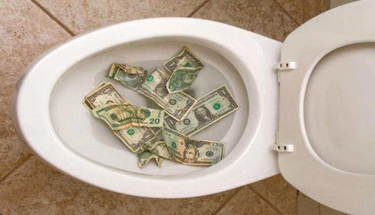 astrology tips,astrology tips in hindi,bathroom and toilet together,problems by attach lat bath