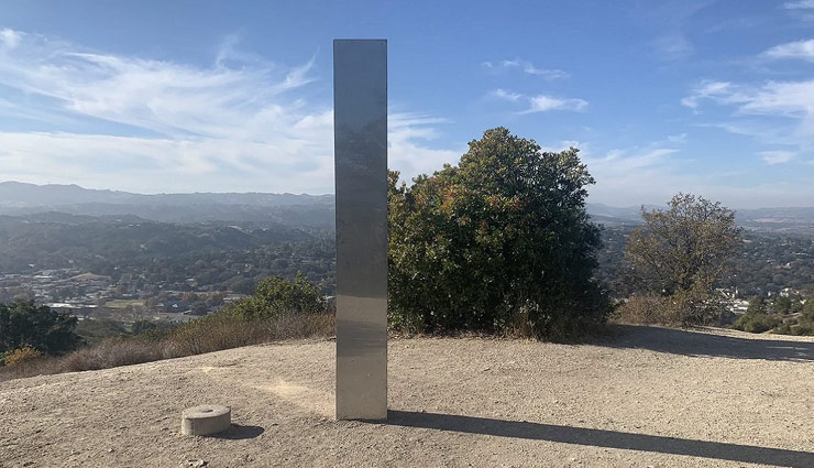monolith,monolith in ahmedabad park,what is monolith,about monolith,weird news