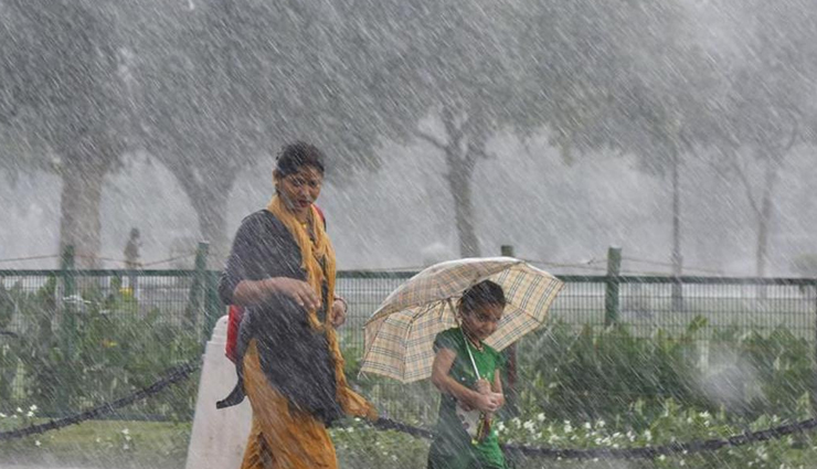 This Magical Ingredient From Your Kitchen is The Remedies for Good Health During Monsoon